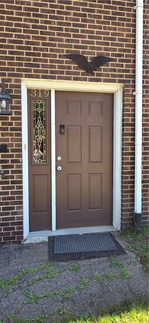 Property Photo:  319 McKee Rd  PA 15137 