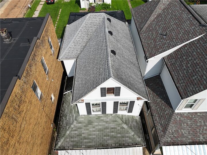 Property Photo:  1203 6th Ave  PA 16226 