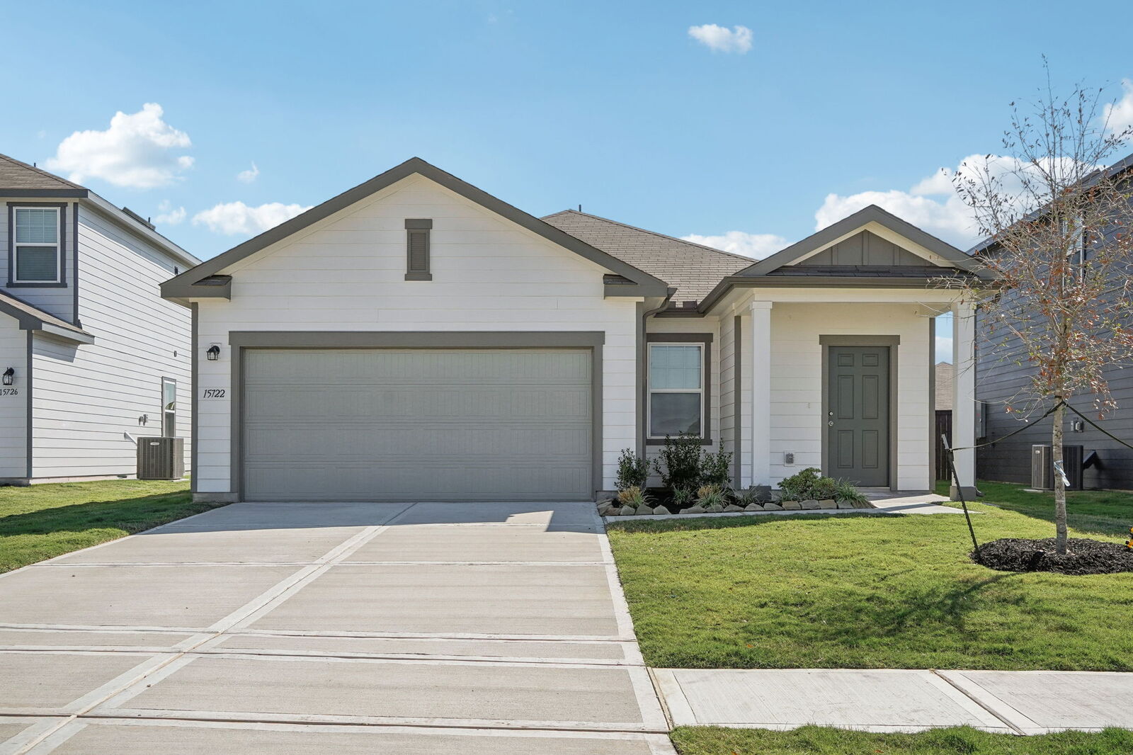 Property Photo:  17420 Escolle Way  TX 78660 