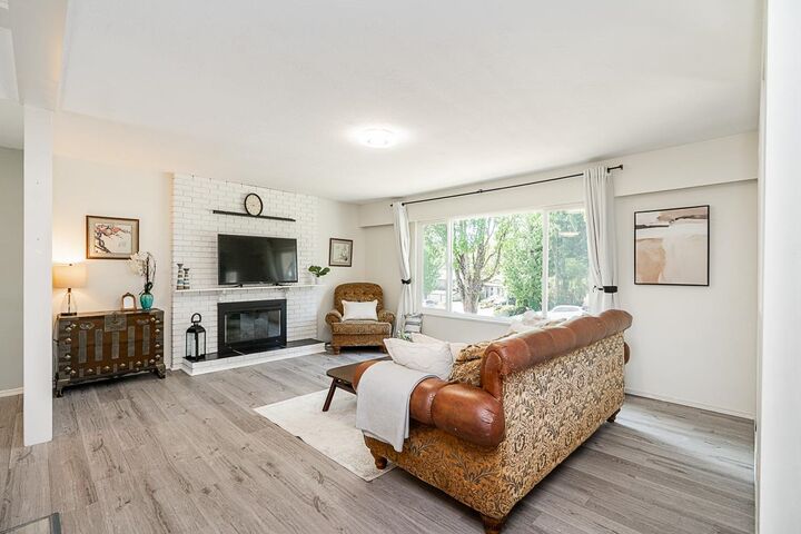 Property Photo: 6250 171 Street BC V3S 5S2