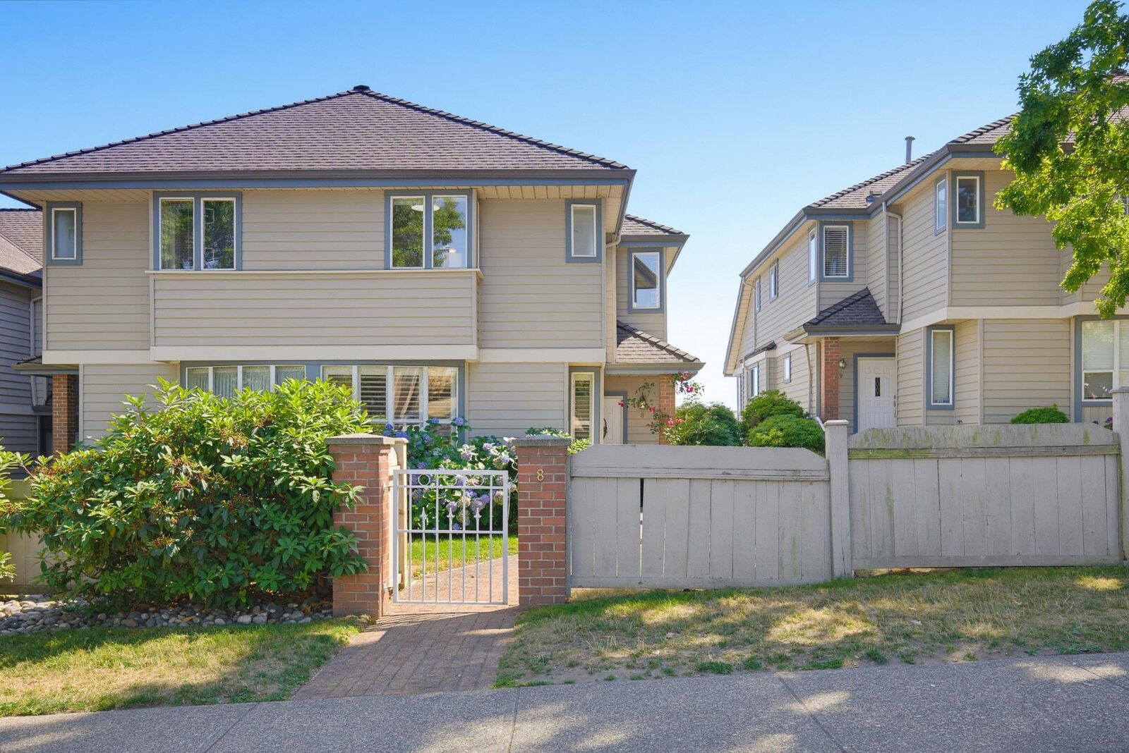Property Photo: 920 Citadel Drive 8 BC V3C 5X8
