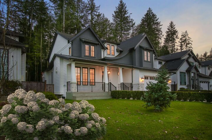 Property Photo: 19664 31A Avenue BC V2Z 0B2