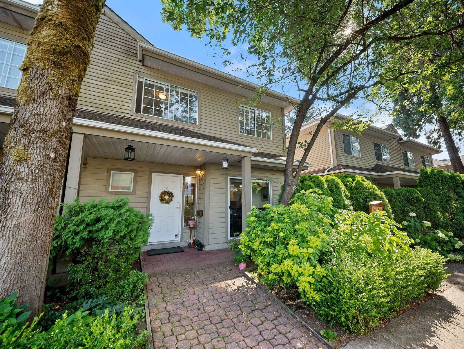 Property Photo: 815 Tobruck Avenue 8 BC V7P 1V9