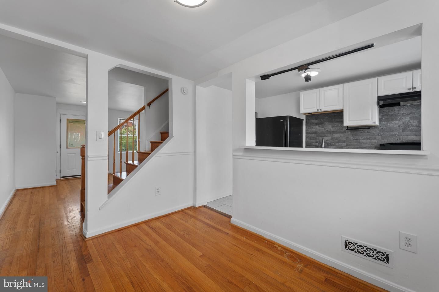 Property Photo: 4022 Ardley Avenue MD 21213