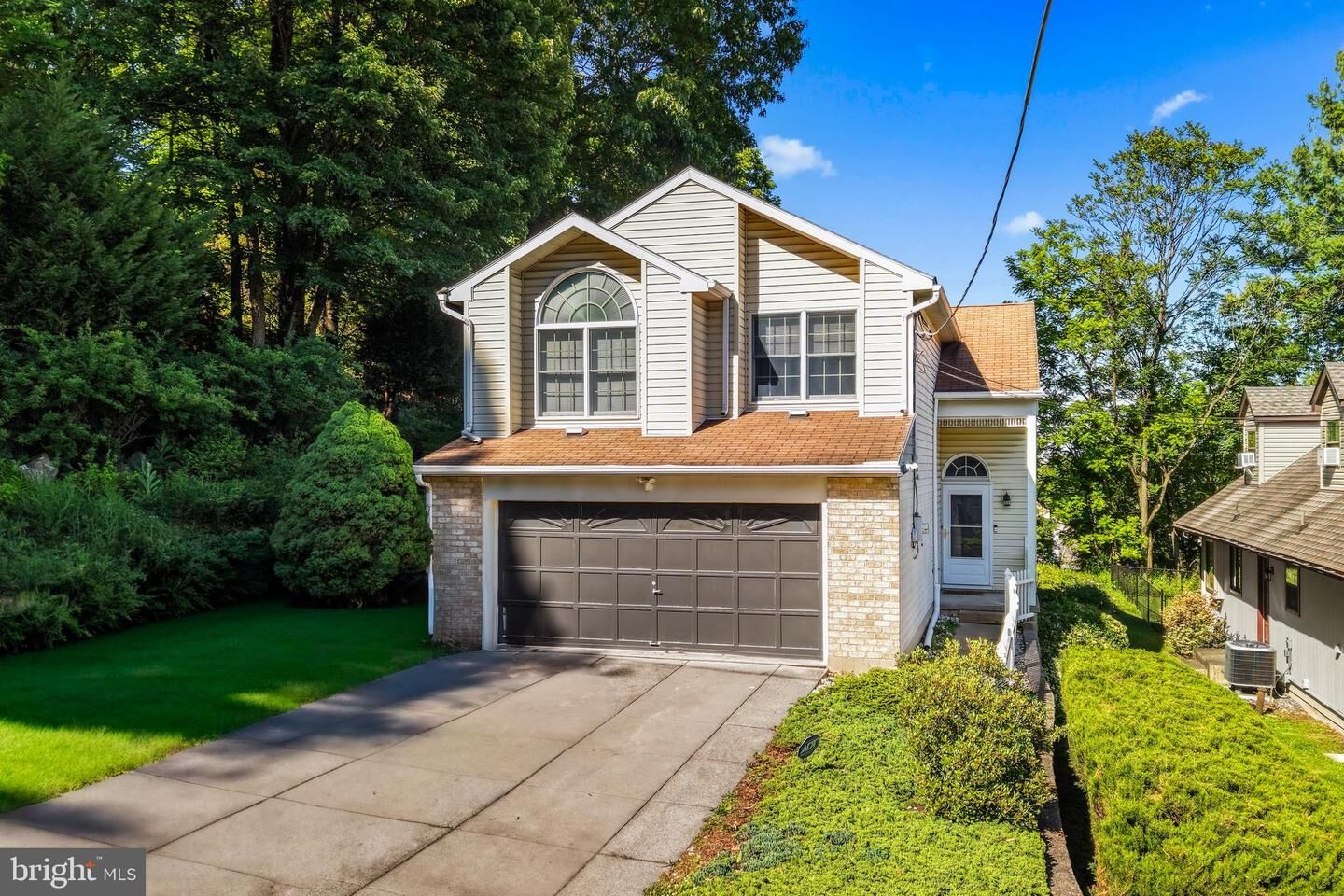 Property Photo:  721 Wistar Street  PA 18015 
