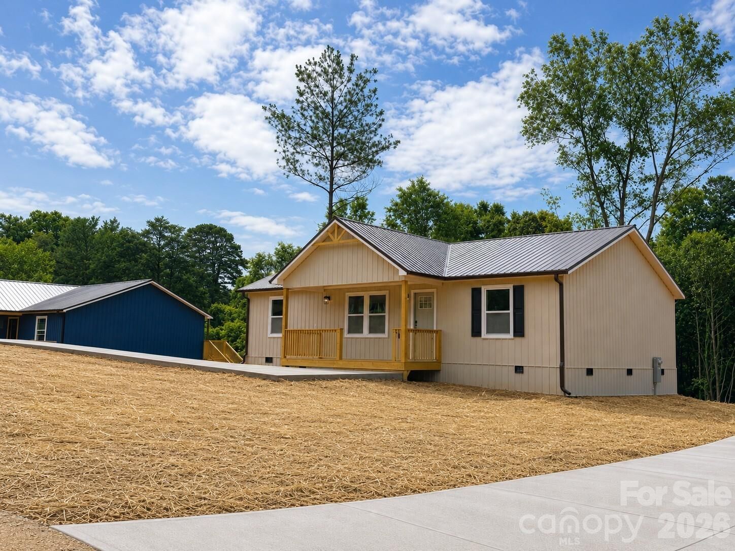 Property Photo: 2949 Link Drive NC 28630