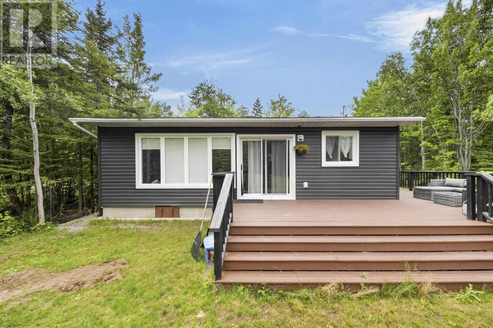 Property Photo: 6 Ladema Dr ON P0S 1E0