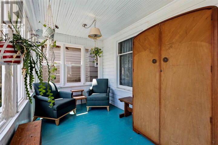 Property Photo: 317 Wilson St ON P6B 2K7