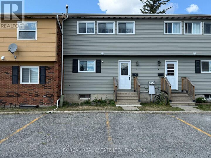 577 College Street 3 — photo 1