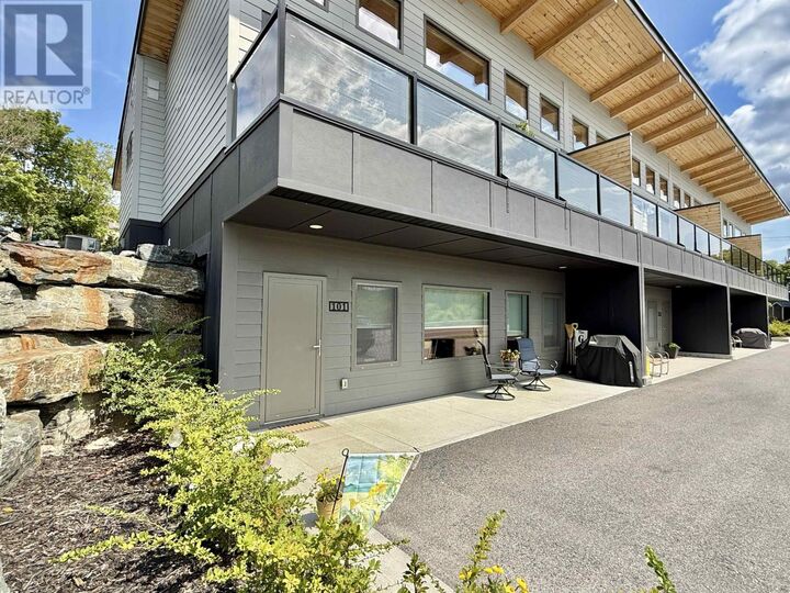 Property Photo:  101 561 Veterans Dr  ON P9N 2Z3 