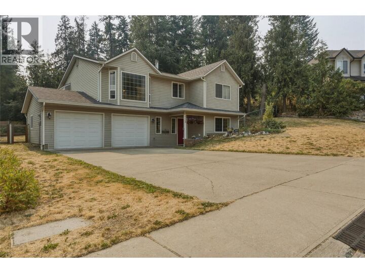Property Photo:  2228 Linea Crescent  BC V0E 2G0 