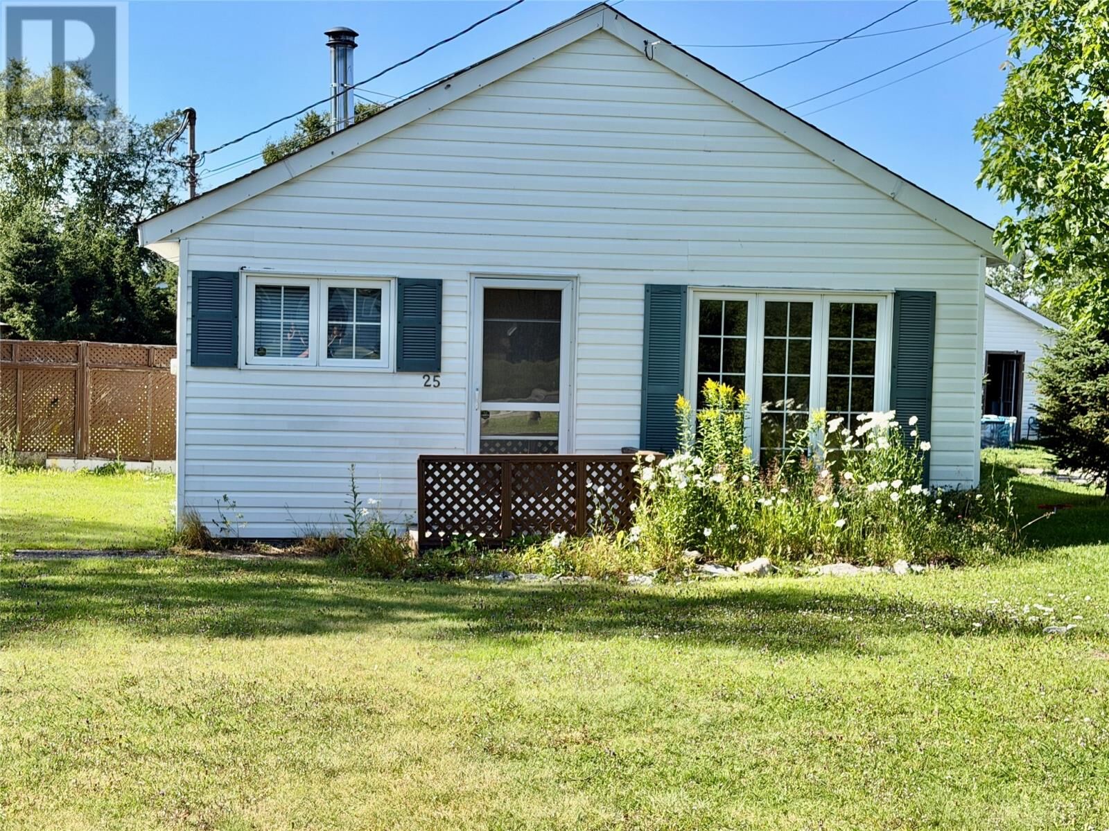 Property Photo: 25 Hancock Road NL A8A 1E1