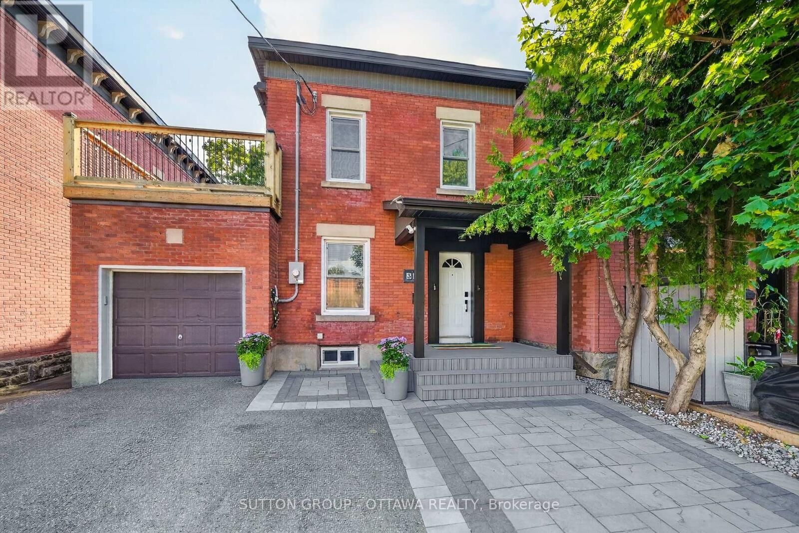 Property Photo: 38 Melrose Avenue ON K1Y 1T9