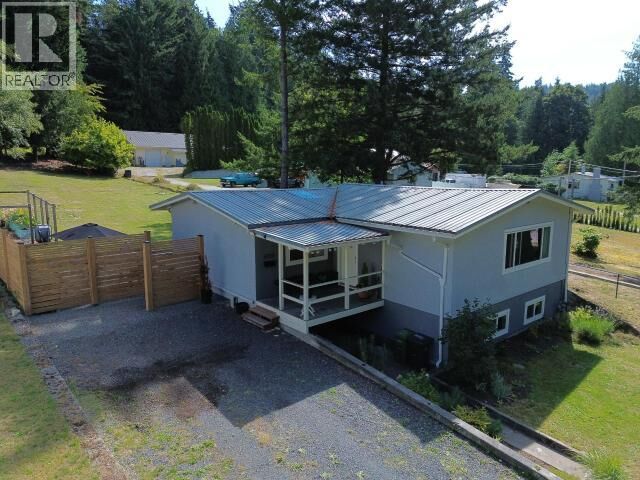 Property Photo:  5720 Allen Ave  BC V8A 4J3 