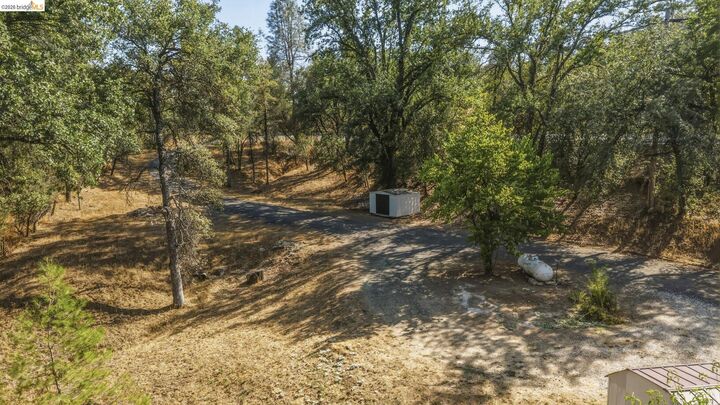 Property Photo: 20383 Soulsbyville CA 95372