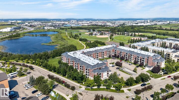 300 Palisades Way 123 — photo 1