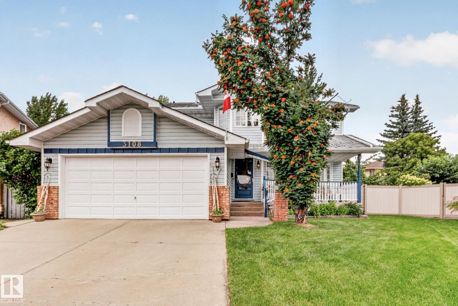 Property Photo:  3108 36B Avenue NW  AB T6T 1H4 