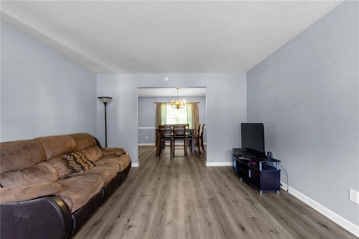 Property Photo: 322 Silverleaf Lane GA 30157