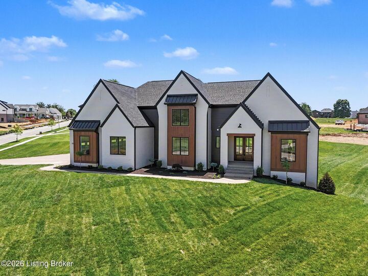 Property Photo:  4000 Paramont Commons Blvd  KY 40059 
