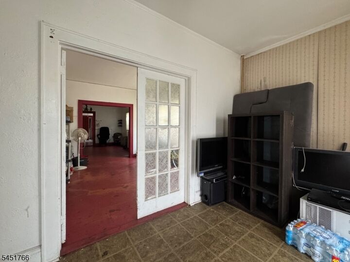 Property Photo:  85 Veterans Memorial Dr  NJ 08876 