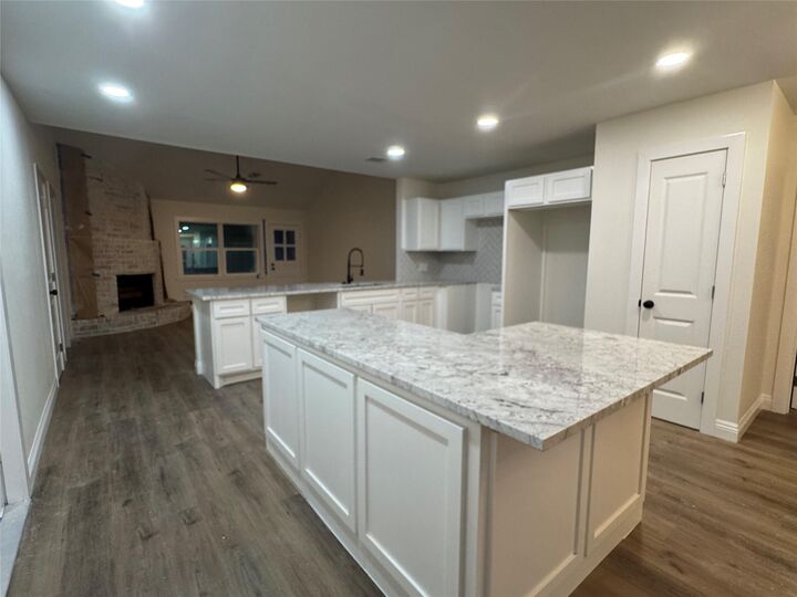Property Photo:  6210 Autumn Arbor Drive  TX 77092 