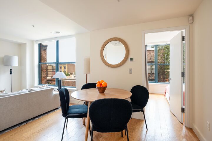 Property Photo:  222 Montgomery St 5H  NJ 07302 