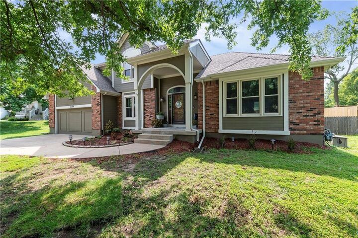 Property Photo:  2389 NW Summerfield Drive  MO 64081 