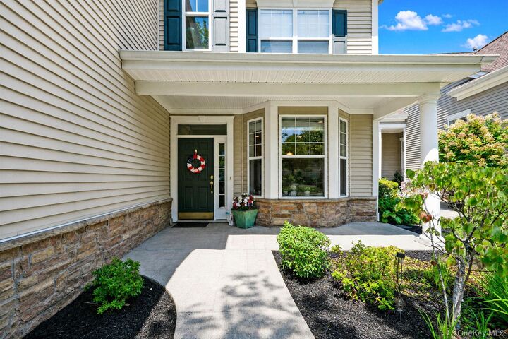 Property Photo:  140 Chopin Place  NY 11941 