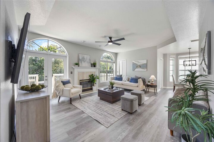 Property Photo:  13951 Harbor View Drive  FL 33776 