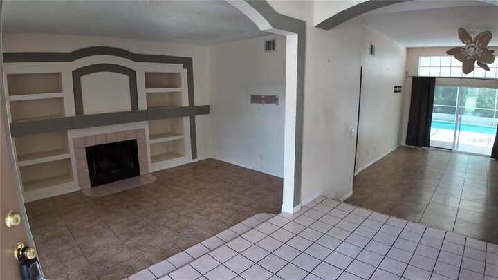 Property Photo: 2727 Running Springs Loop FL 32765