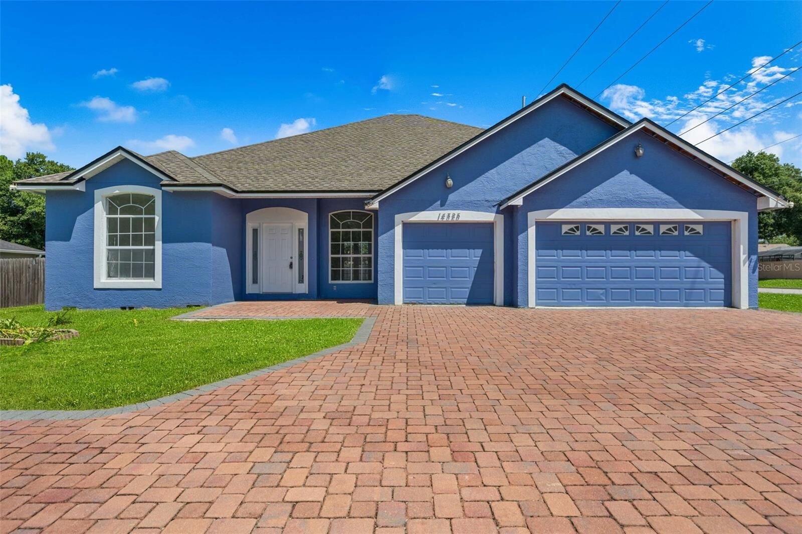 Property Photo:  14325 Lake Price Drive  FL 32826 