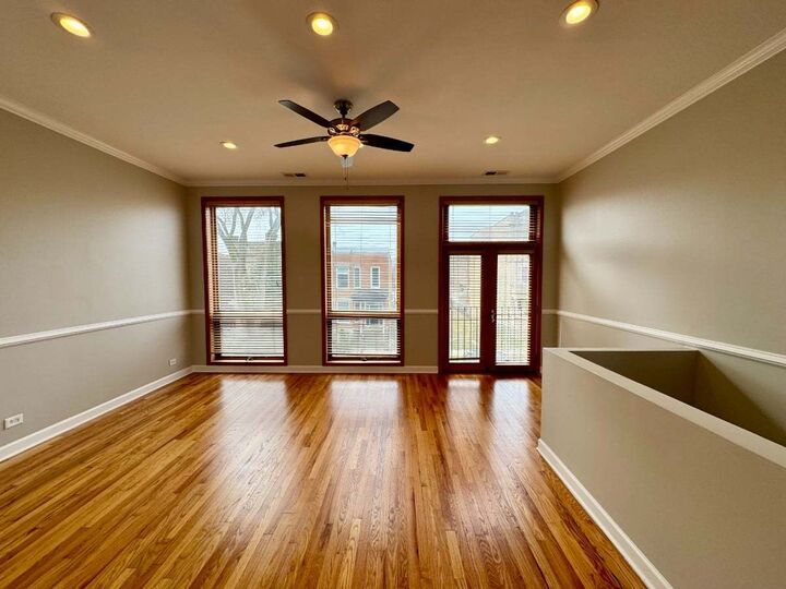 Property Photo:  1537 N Fairfield Avenue 3  IL 60622 