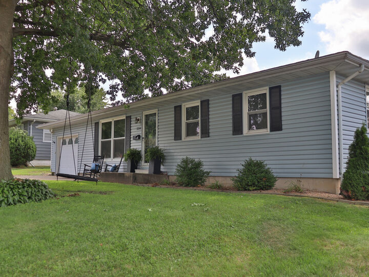 Property Photo: 1214 Easy Street MO 63461