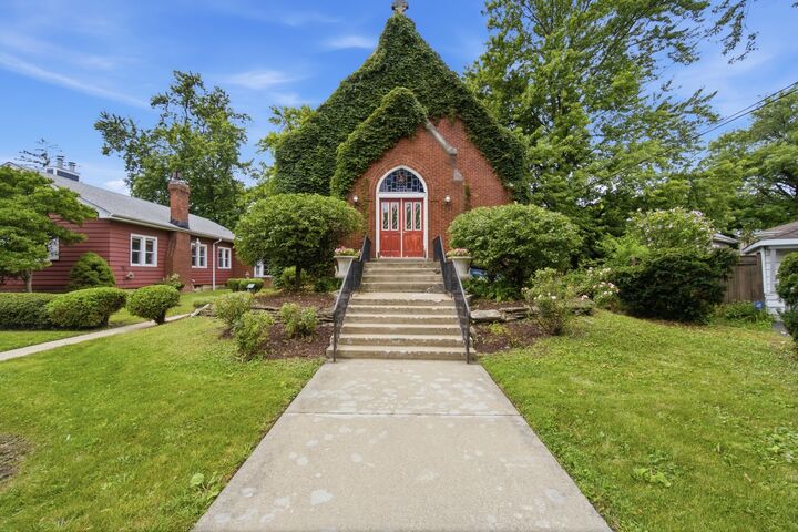 Property Photo: 6248 N Avondale Avenue IL 60631