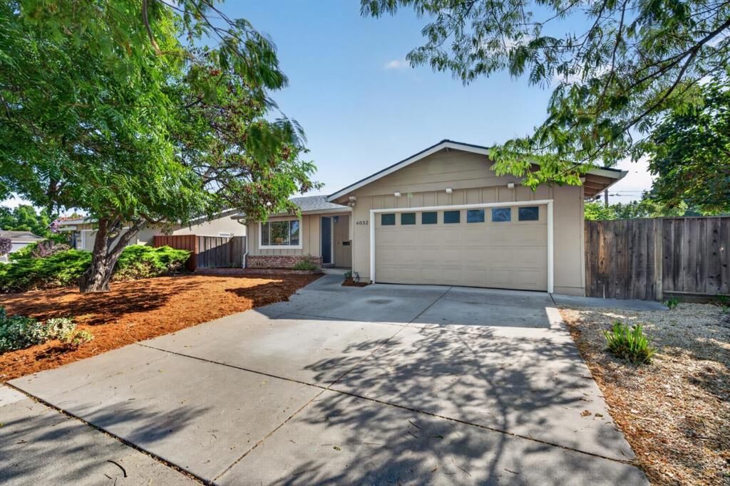 Property Photo: 4032 Hastings Avenue CA 95118