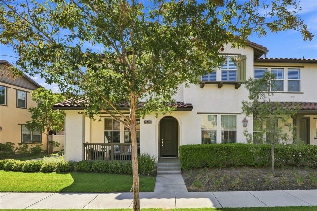 Property Photo:  3159 London  CA 93036 