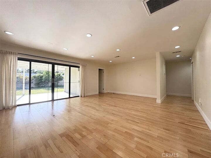 Property Photo: 2215 El Monte CA 91007