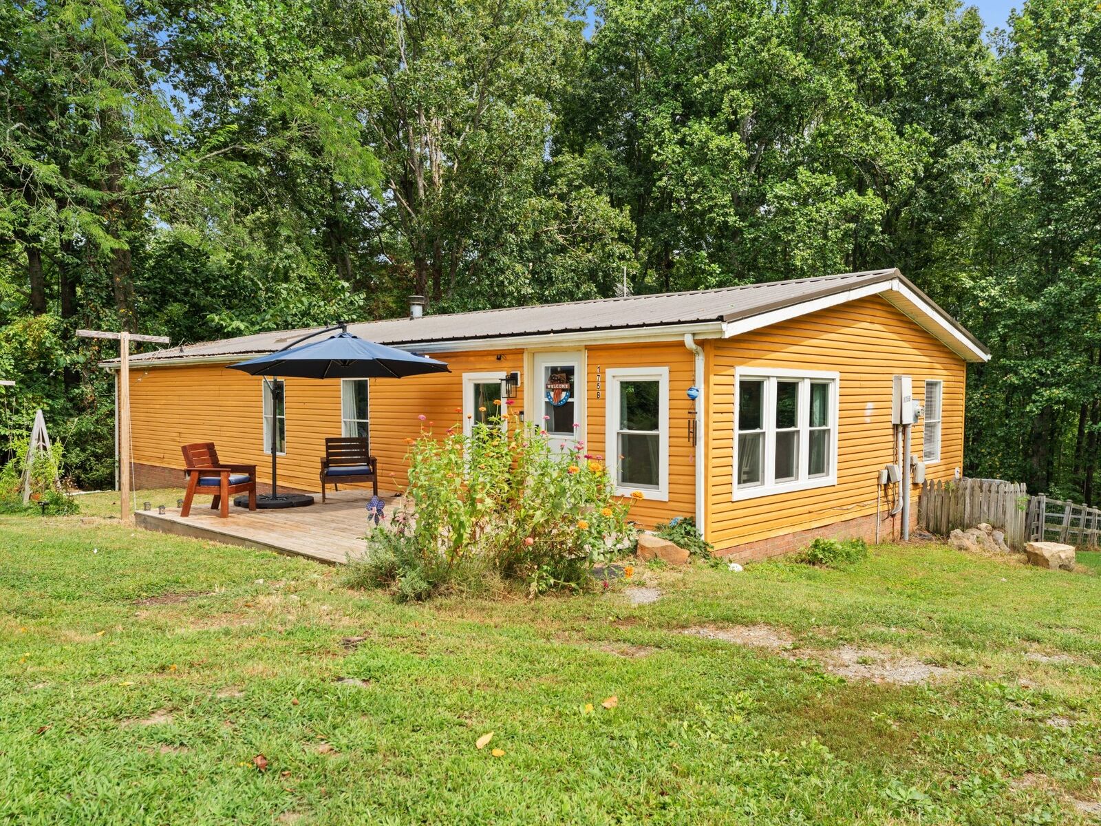 Property Photo:  175B Mitchell Rd  TN 37148 