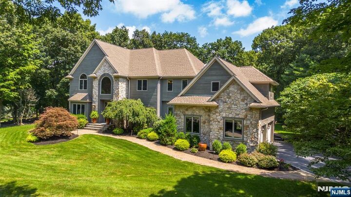 Property Photo:  2 Goldfinch  NJ 07405 