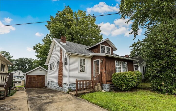 Property Photo:  2117 16th Street  WV 26101 