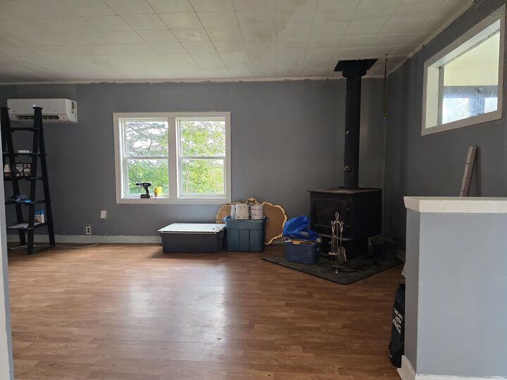 Property Photo:  10 Chestnut Street  NS B0K 1X0 