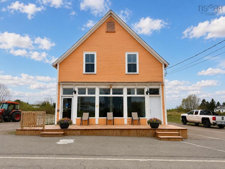 Property Photo:  152 Main Street  NS B0L 1A0 