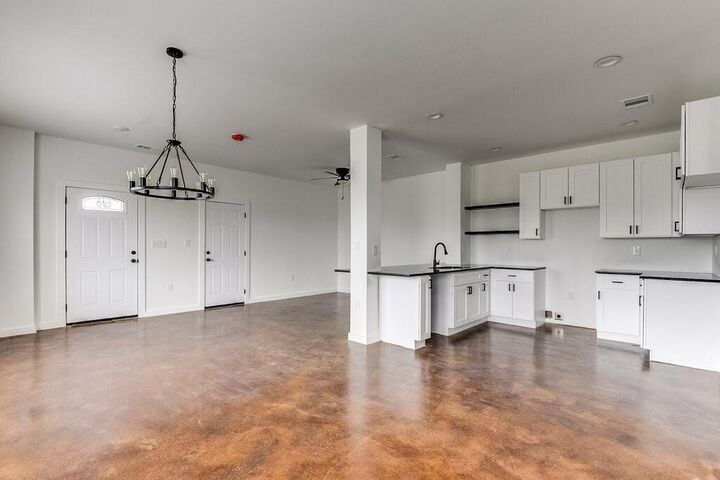 Property Photo:  1020 Burnett Boulevard A  TX 76009 