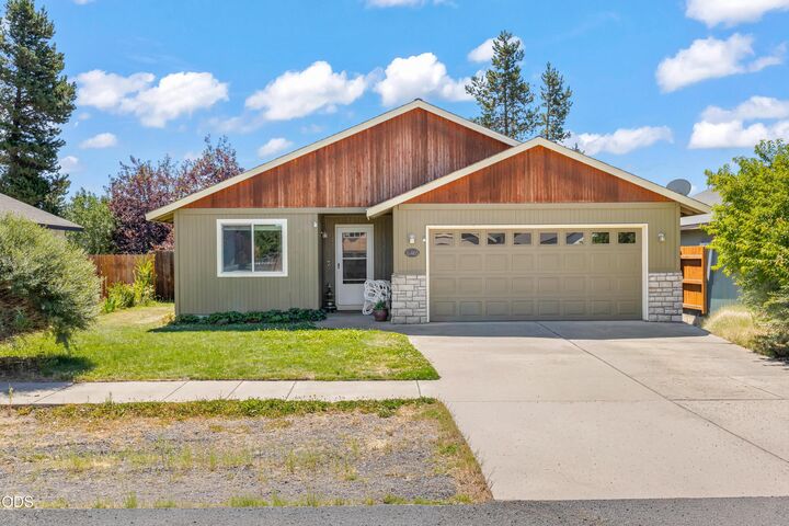 Property Photo:  16465 Riley Drive  OR 97739 