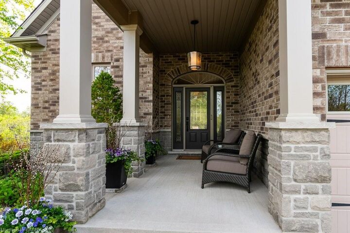Property Photo: 125 Woolner Trail ON N2A 4N3