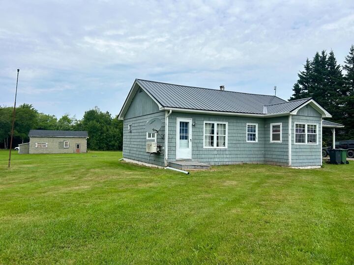 Property Photo:  754 Route 2 Route  PE C0A 2B0 