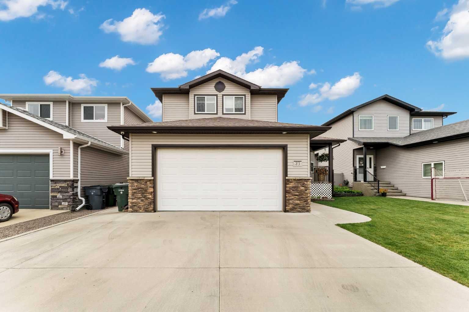 Property Photo:  23 Somerset Place SE  AB T1B 0G9 