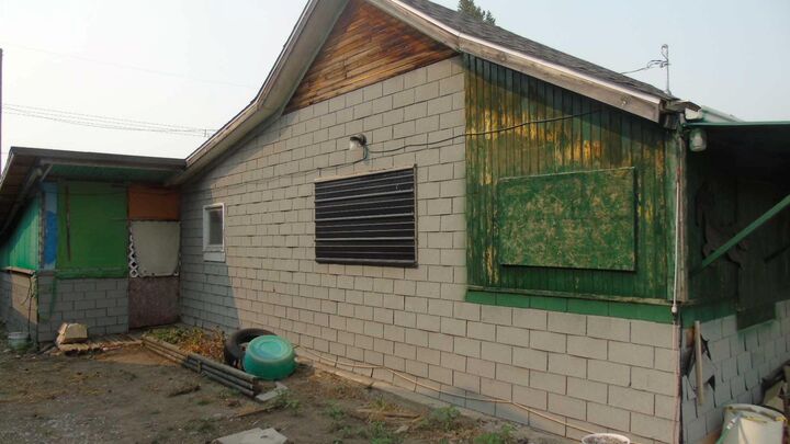 Property Photo: 232 12 Street AB T0L 0Z0