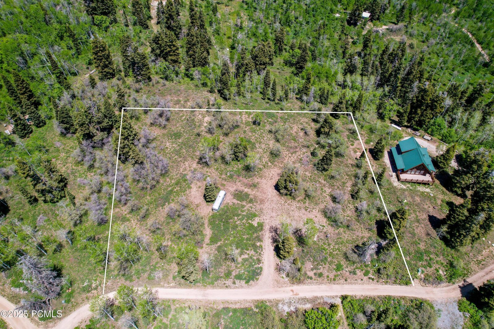 Property Photo: 1172 W Maple Place UT 84017