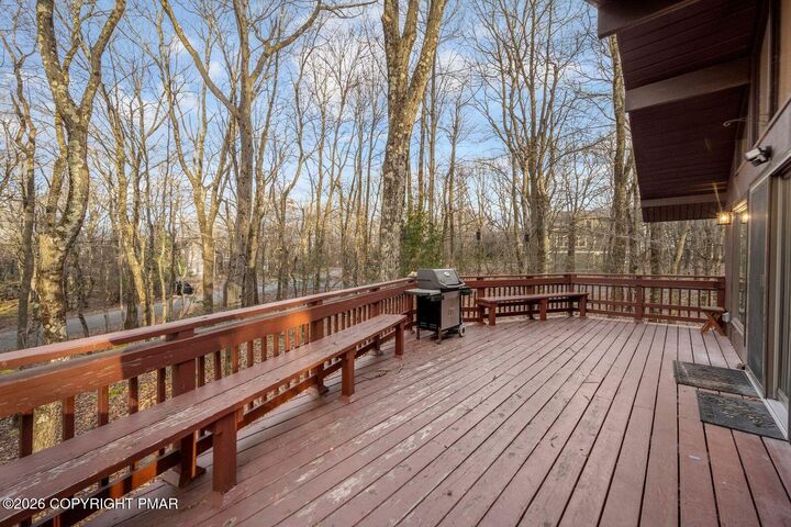 Property Photo: 56 Skye Drive PA 18624